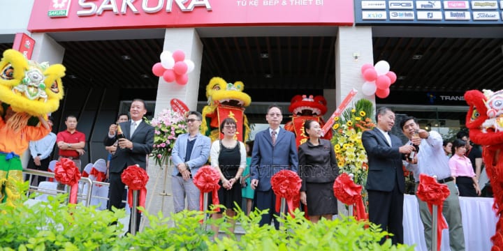 5 CÁCH THU HÚT KHÁCH TỪ NGÀY KHAI TRƯƠNG