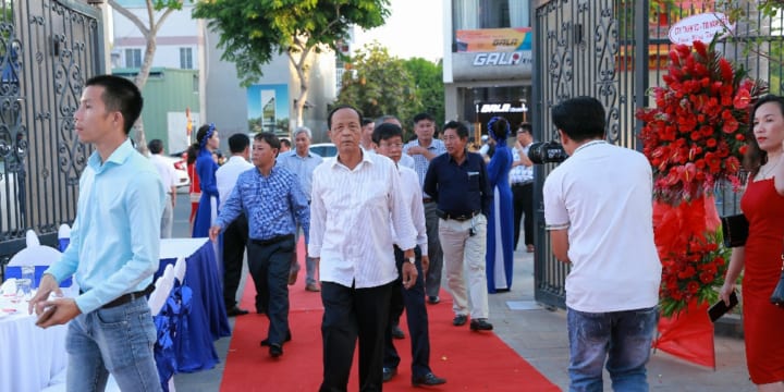 Dịch vụ tổ chức tiệc tân gia chuyên nghiệp tại Bình Thuận