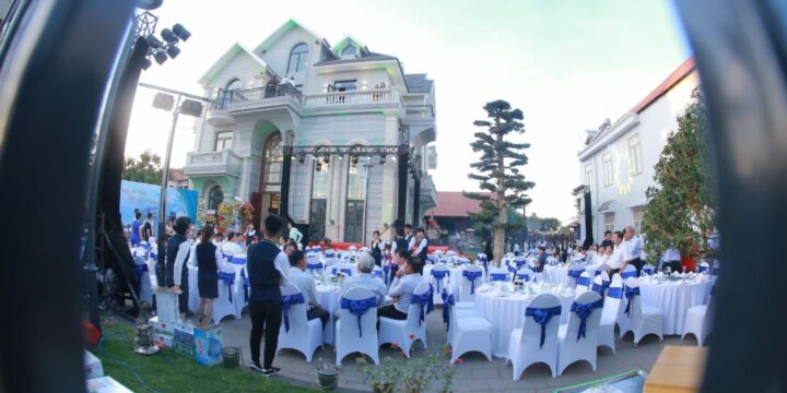 Chi Phí Tổ Chức Tiệc Tân Gia Bao Nhiêu Là Hợp Lý?